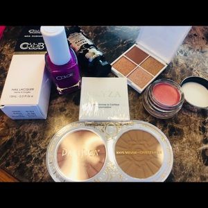 Makeup bundle